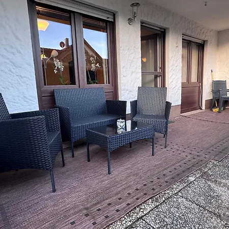 Wagner - Erdgeschoss - Naehe Festspielhaus - Free-wifi - Schlafzimmer - Boxspringbetten - Grosse Kueche - Dusche - Badewanne - Extra Wc - Terrasse - Dtv-zertifiziert Daire *