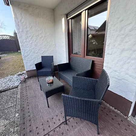 Wagner - Erdgeschoss - Naehe Festspielhaus - Free-wifi - Schlafzimmer - Boxspringbetten - Grosse Kueche - Dusche - Badewanne - Extra Wc - Terrasse - Dtv-zertifiziert * Bayreuth