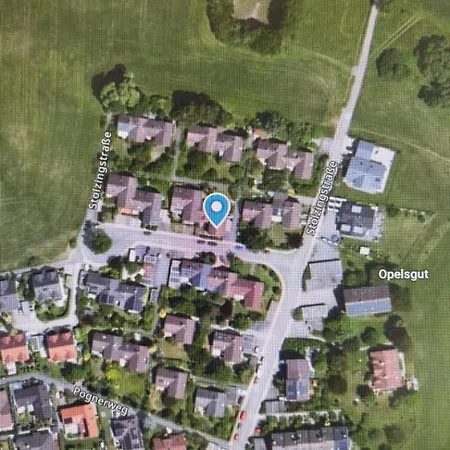 Apartment Wagner - Erdgeschoss - Nähe Festspielhaus - Free-wifi - Schlafzimmer - Boxspringbetten - Große Küche - Dusche - Badewanne - Extra Wc - Terrasse - 4-sterne-zertifizierung